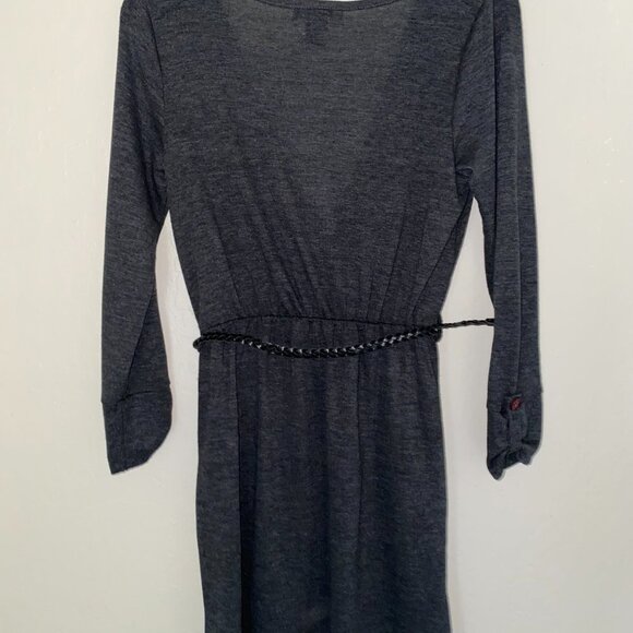 Delicious Los Angeles Long Sleeved Grey Dress with Elastic Waist & Pockets - Picture 8 of 12